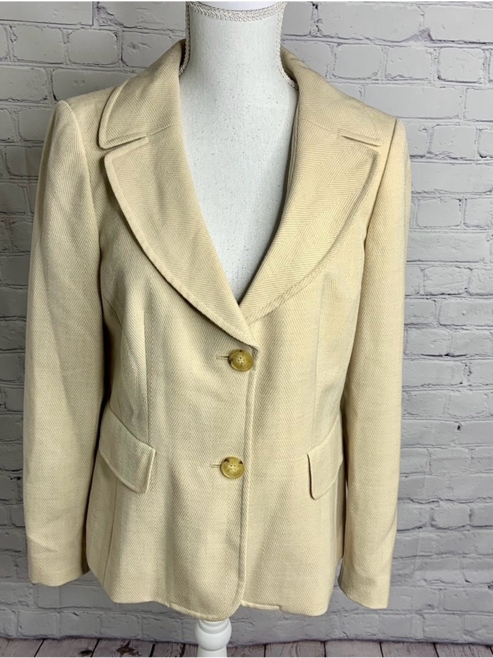 LOFT Ann Taylor Cream Chevron Design Wool Blazer 8